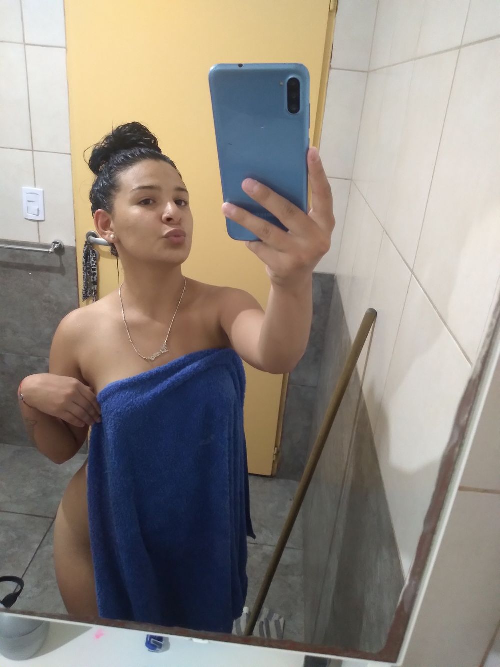 tiara_nahir22 OnlyFans profile picture