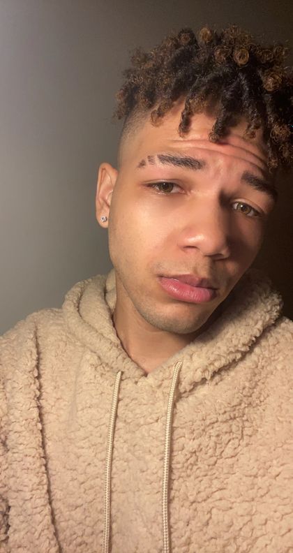 hungboyvalentine OnlyFans picture