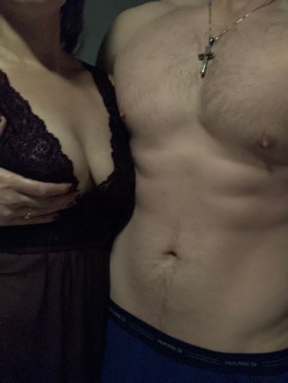 hotwifeandhub OnlyFans picture