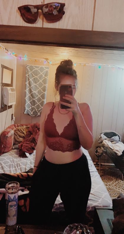 thickthghsblueeyes OnlyFans picture