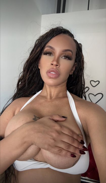 therachelfit OnlyFans picture