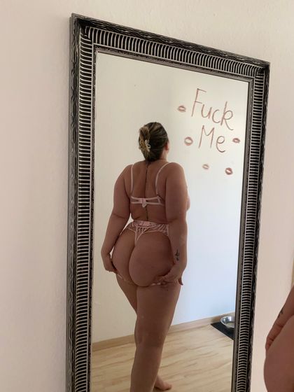 themoondoll OnlyFans picture