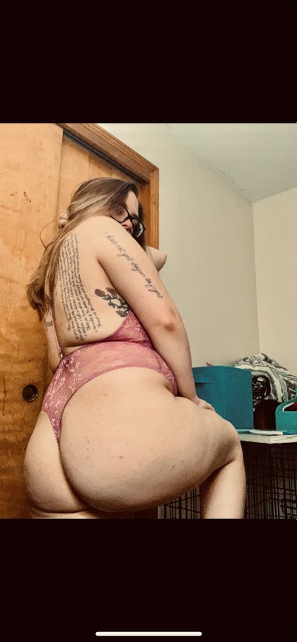 lovelydmarie OnlyFans picture