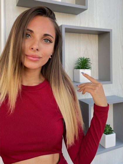 oliviahook1 OnlyFans picture