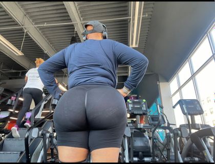 crownmefoot OnlyFans picture
