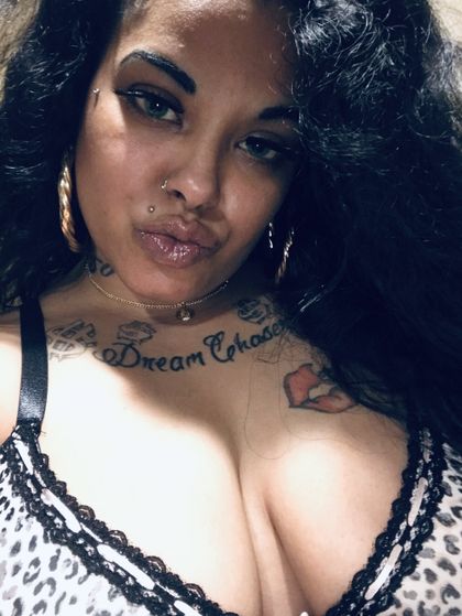 queenaries1 OnlyFans picture