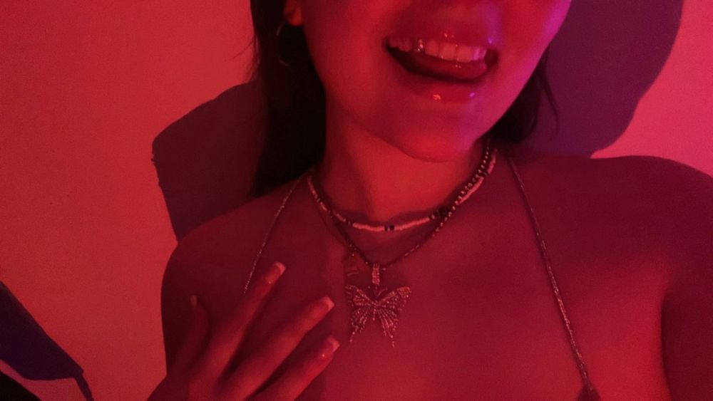 onlywhatucantsee OnlyFans profile picture