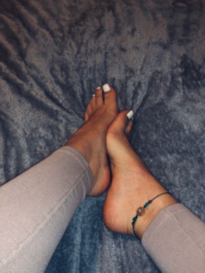 prettytoes98 OnlyFans picture