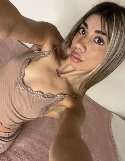 nourabls OnlyFans picture