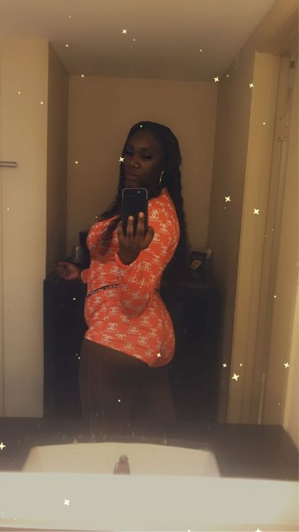 yummychocolatecharms OnlyFans picture