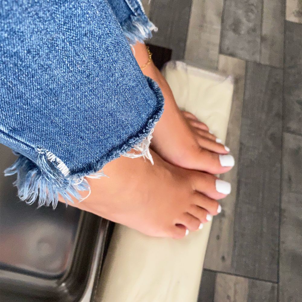 missmia-x OnlyFans - Free Trial - Photos - Socials | FansMetrics.com