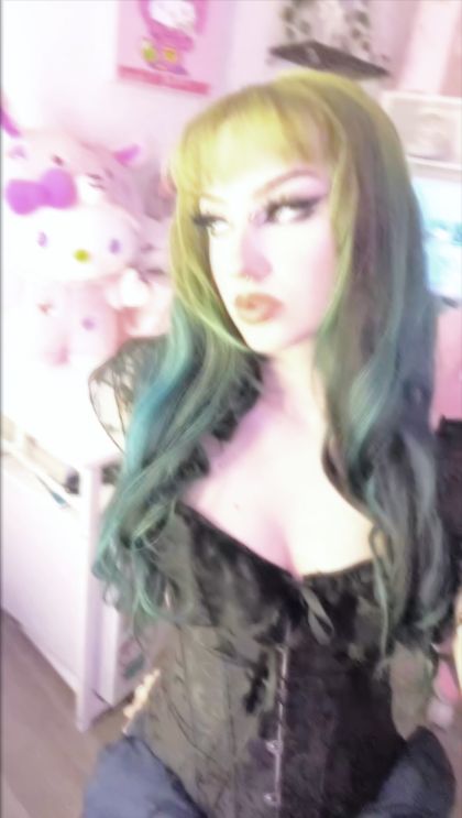 lewdfroggie OnlyFans picture