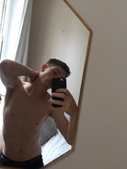 u12758354 OnlyFans picture