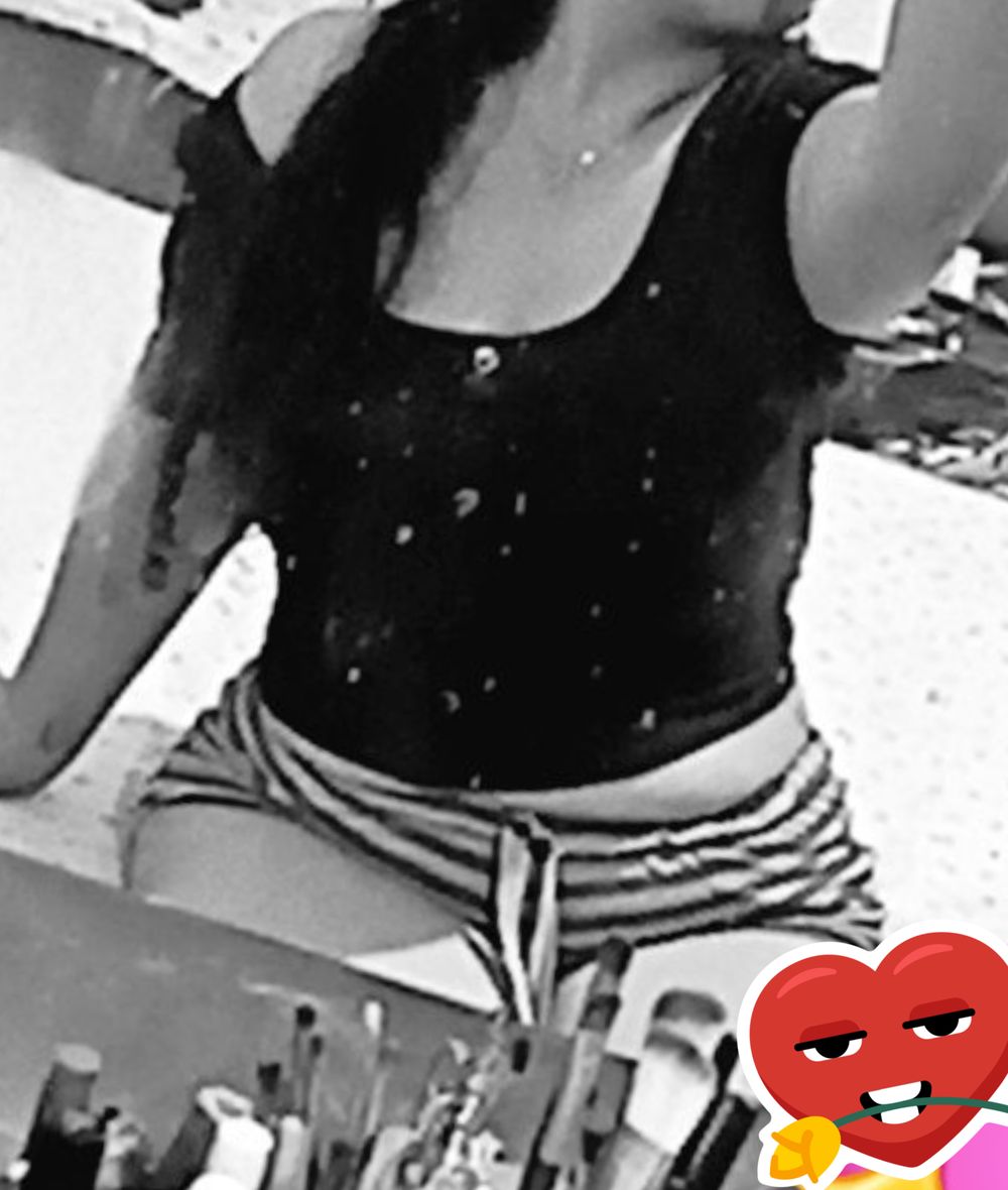 curlyloovee OnlyFans profile picture