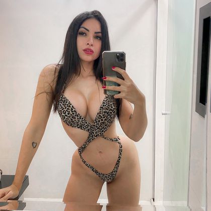 thaynarodriguess OnlyFans picture