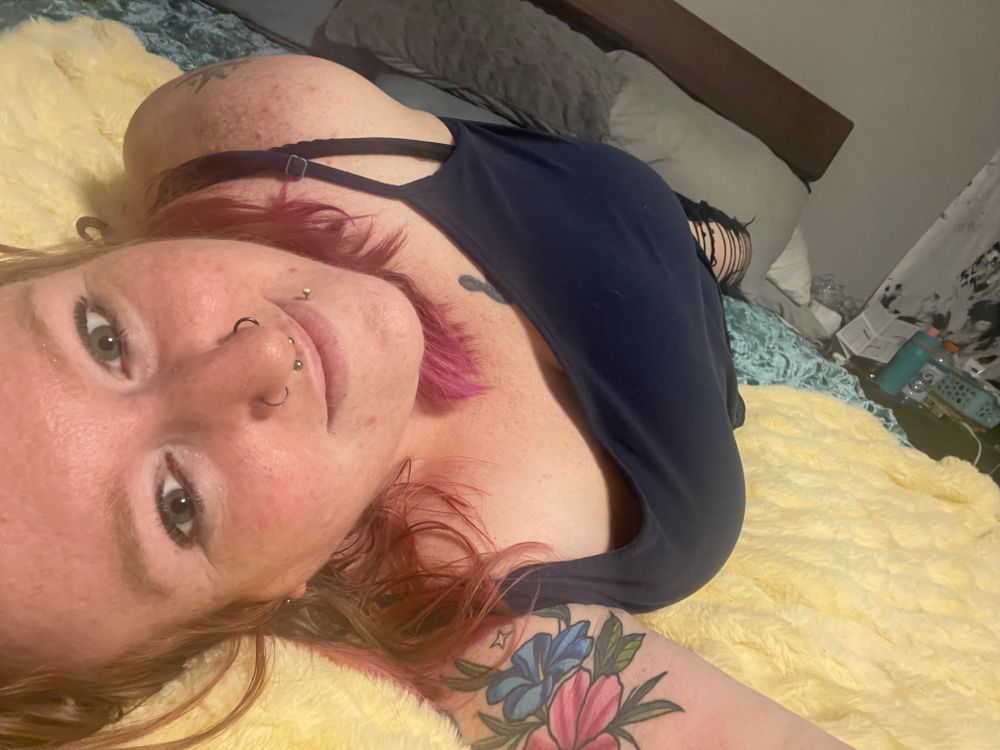 katiephernelia OnlyFans profile picture