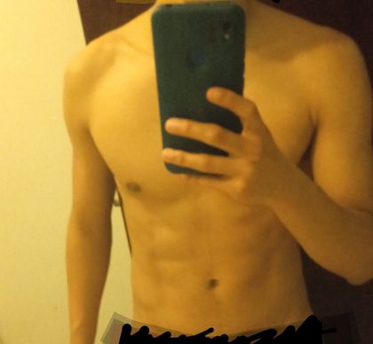 apololux OnlyFans picture
