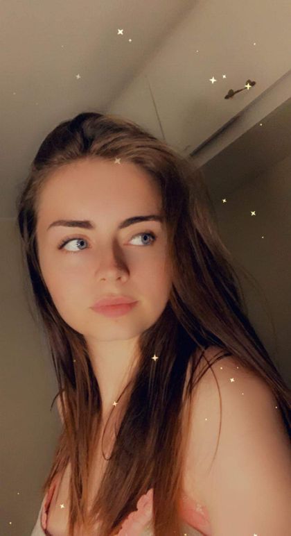 petitebxtch1109 OnlyFans picture
