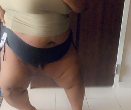 bowleggy OnlyFans picture