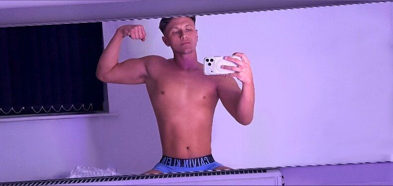 vinnieburtonx OnlyFans profile picture