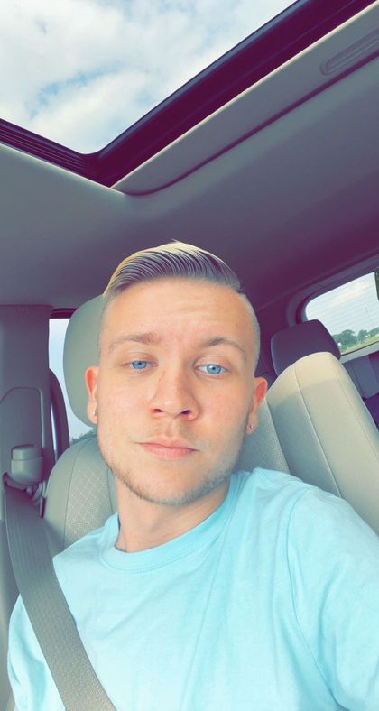 u96053344 OnlyFans picture