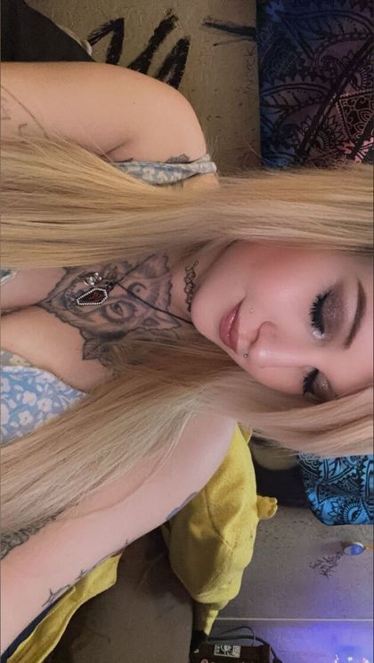 suicidalthots OnlyFans picture