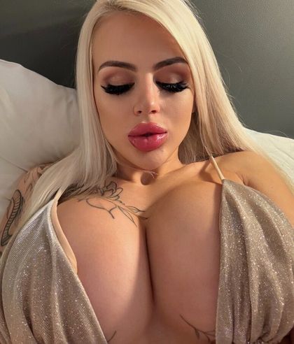 sweet_blondyiy OnlyFans picture