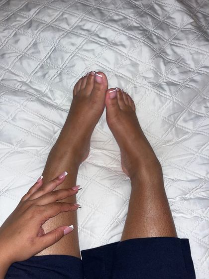 tinybrownfeet OnlyFans picture