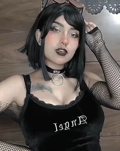 charuwu OnlyFans picture