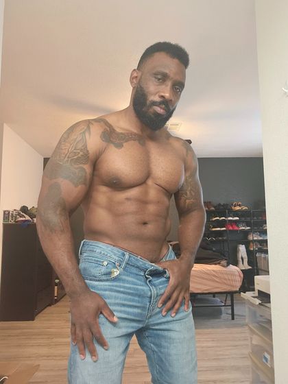 u103947816 OnlyFans picture