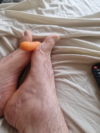 gayhairyfeet OnlyFans picture