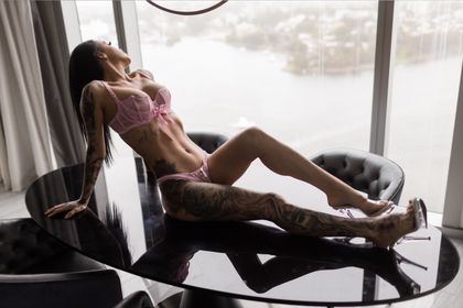 teeekayyfree OnlyFans picture