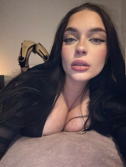 rinakitten OnlyFans picture
