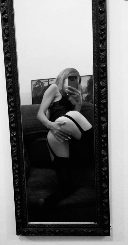 hotwifejrz OnlyFans picture