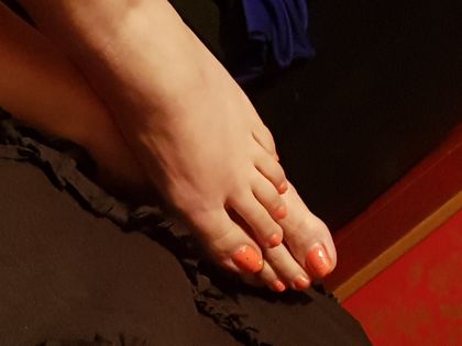 feetsofine25 OnlyFans picture