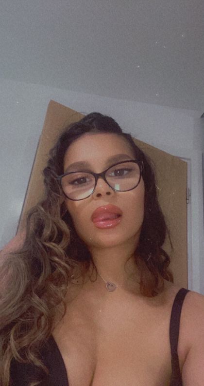 speccss OnlyFans picture