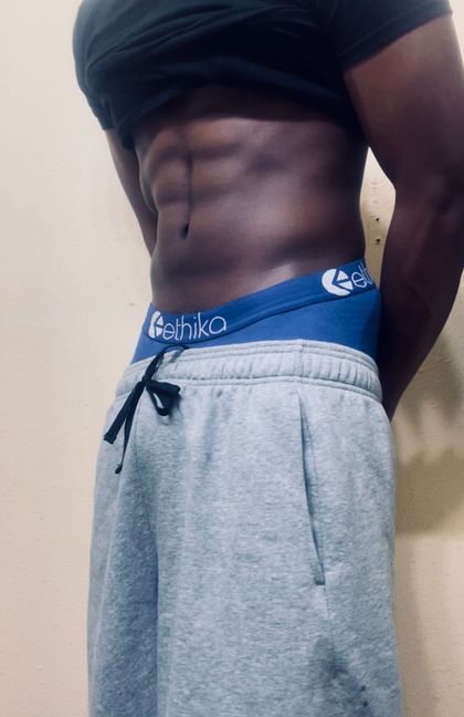holepunisher OnlyFans picture