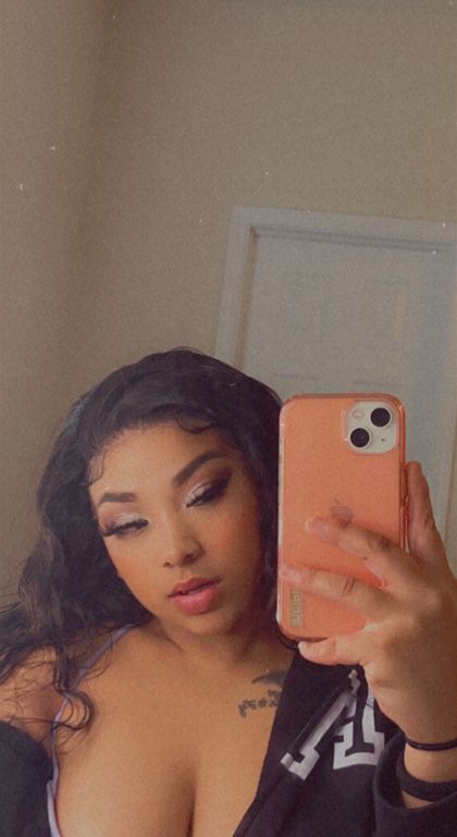curvsbelove OnlyFans picture