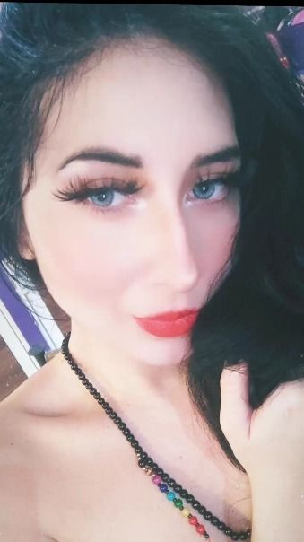 romi_ivanov OnlyFans picture