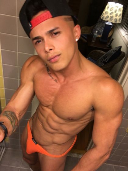 alejandro24torre OnlyFans picture