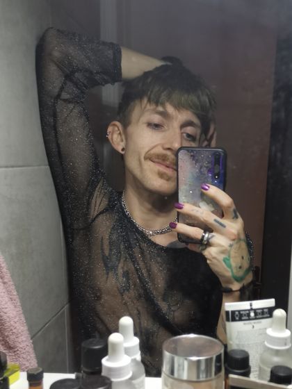 lathams OnlyFans picture