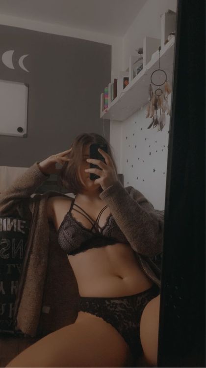 natashaowo OnlyFans picture