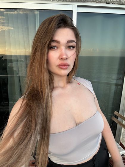 dr_daniela OnlyFans picture