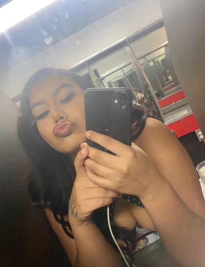 greedybrattt_ OnlyFans picture