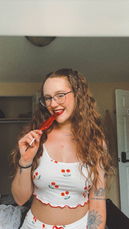 maemeowz-a OnlyFans picture