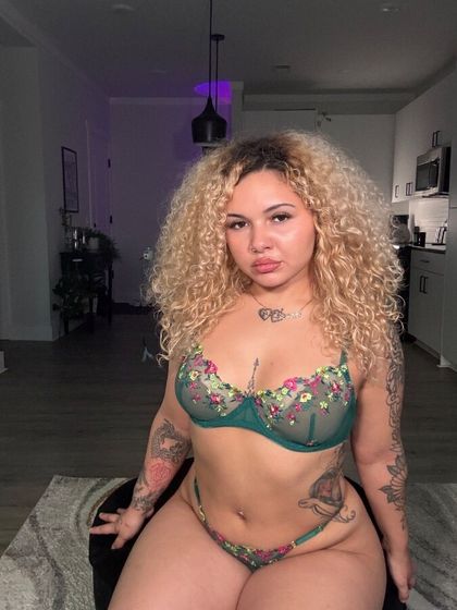 bhoneeyy OnlyFans picture