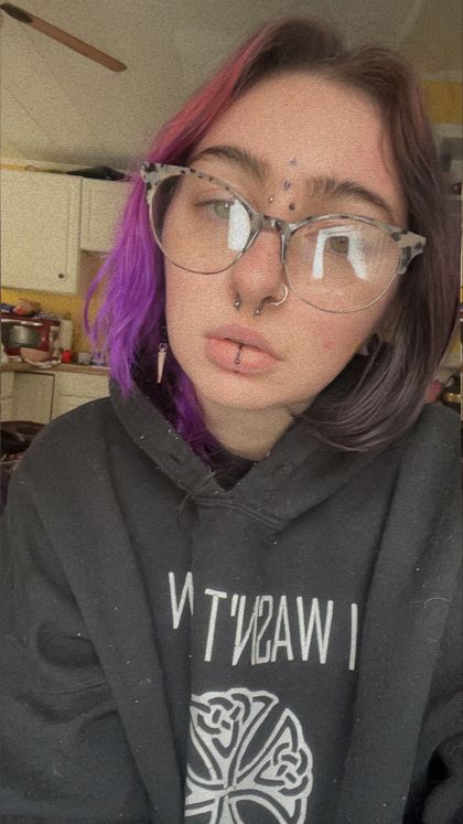 c0wningar0und OnlyFans picture