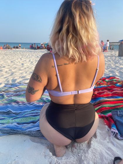 wavesof.blue OnlyFans picture