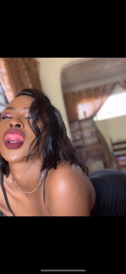 nialong21 OnlyFans picture