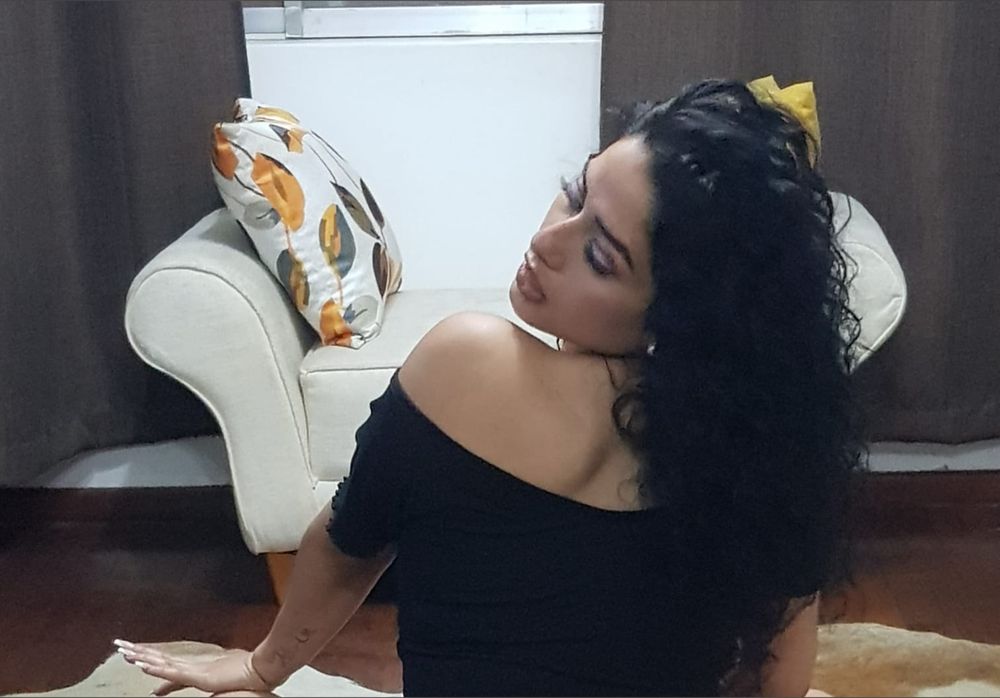 mianocturna OnlyFans profile picture